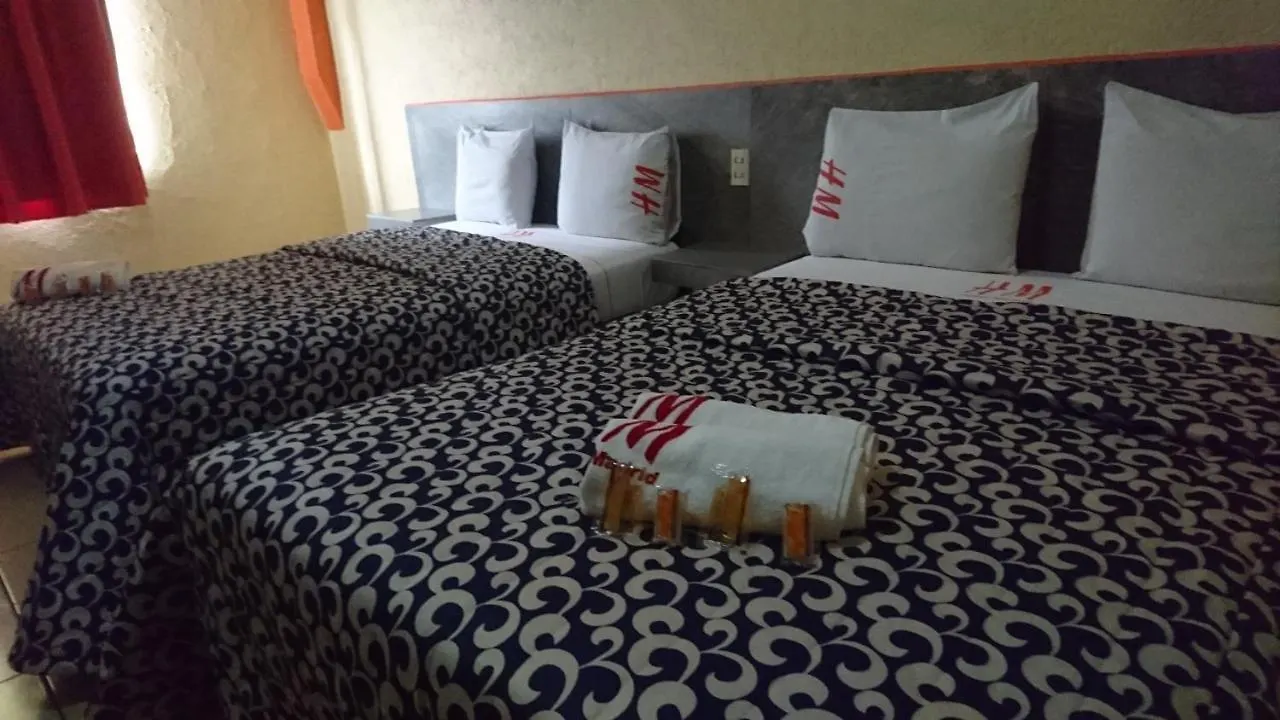 Hotel Madrid غوادالاجارا المكسيك